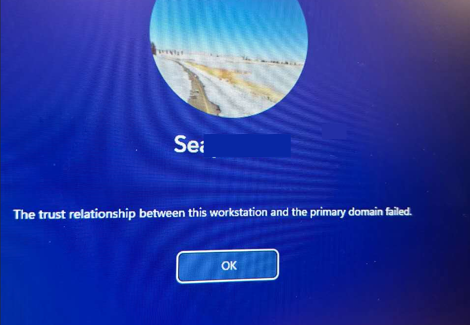 Windows sign-in screen showing the trust relationship error